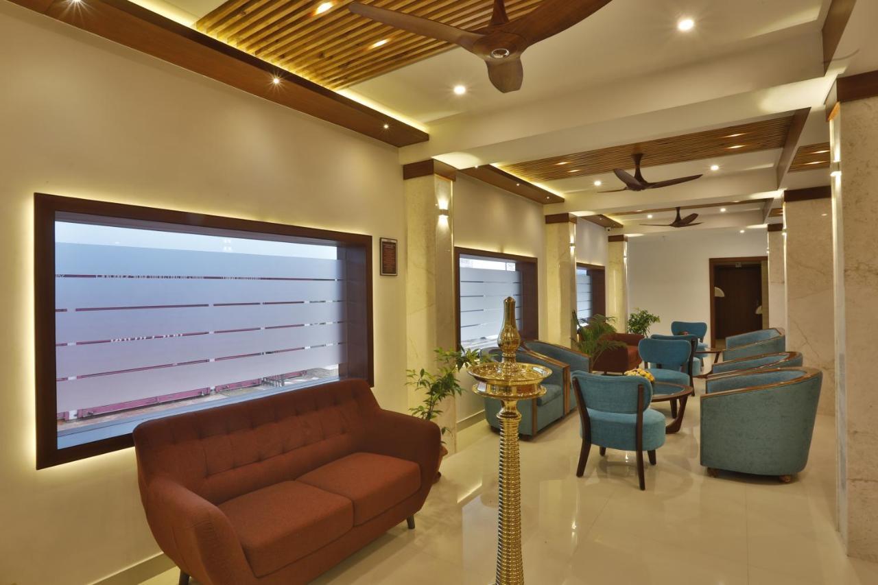 Hotel Panchavady Tiruvalla Exterior foto